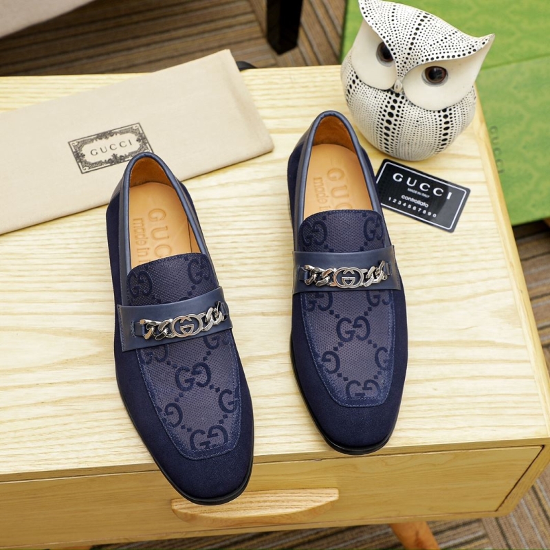 G*u*i leather shoes